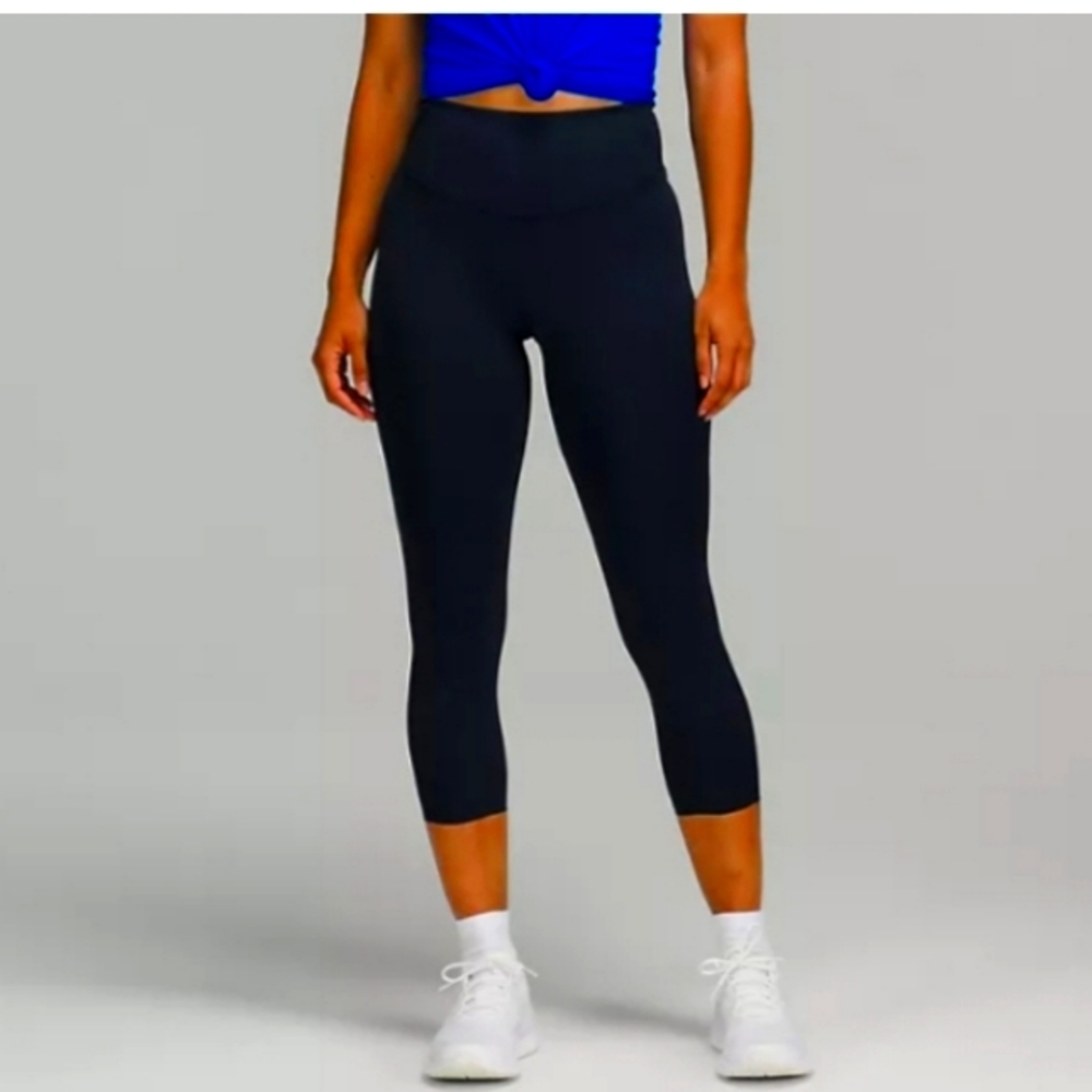 Lululemon navy half calf leggings